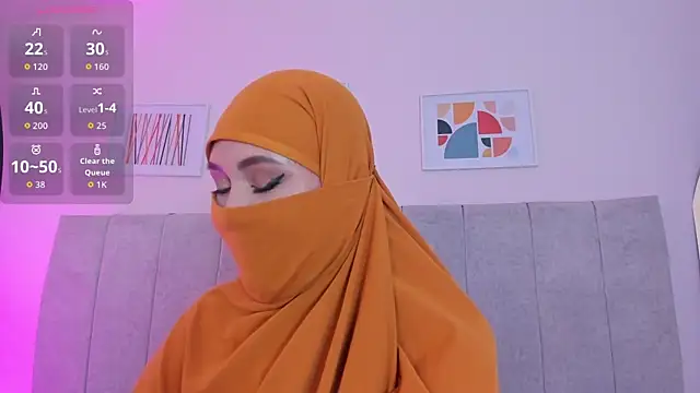 Snapshot of fatiima_ chatting on 11/07/25, 07:07 fatiima online show from 11/07/25, 07:07