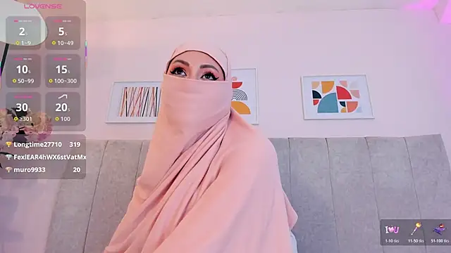 fatiima  online show from 12/19/25, 01:42