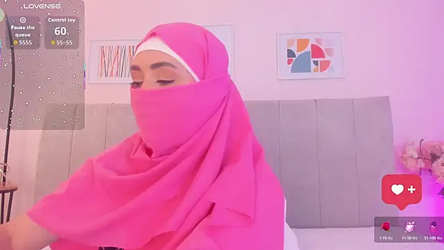 fatiima  online show from 03/10/26, 07:07