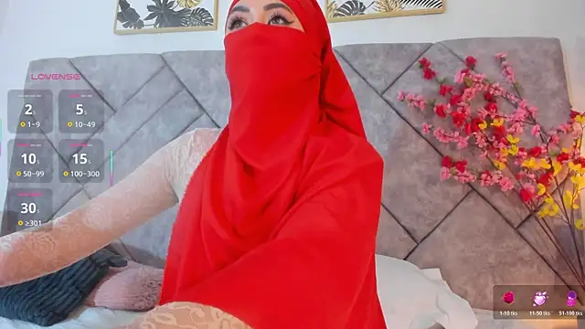 Snapshot of fatiima_ chatting on 05/09/26, 07:12 fatiima online show from 05/09/26, 07:12
