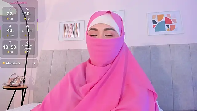 fatiima  online show from 03/06/26, 07:09