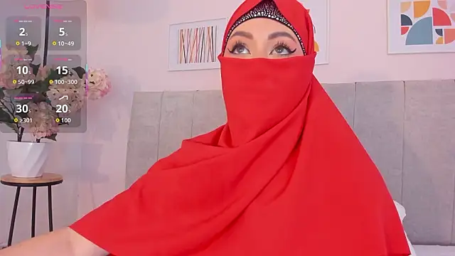 fatiima  online show from 02/02/26, 07:24