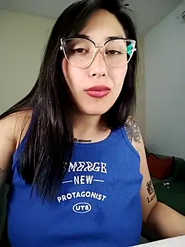 Chinitaaa28 online show from 11/02/25, 03:22