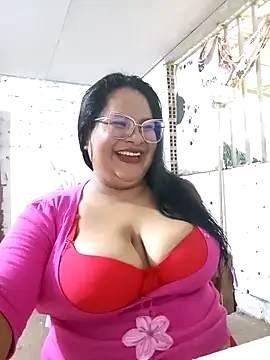 celeste122595 online show from 12/05/25, 08:50