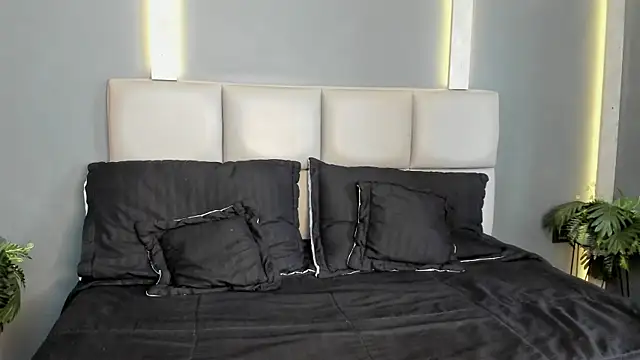 ArohomLester online show from 12/20/25, 04:10