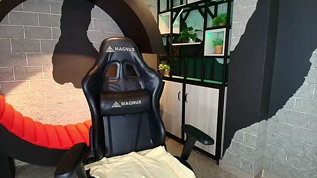 ArohomLester online show from 11/02/25, 11:15