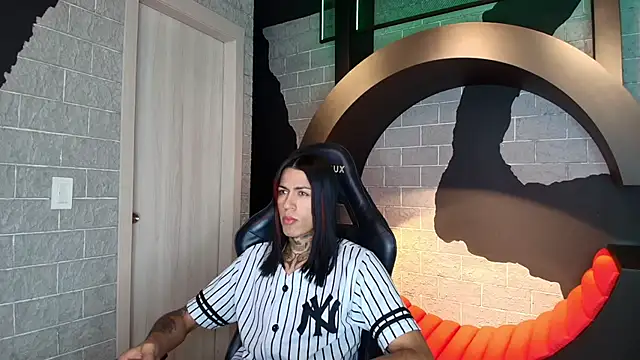 ArohomLester online show from 10/30/25, 11:08