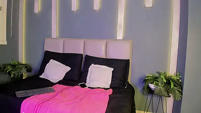 ArohomLester online show from 02/18/26, 02:02