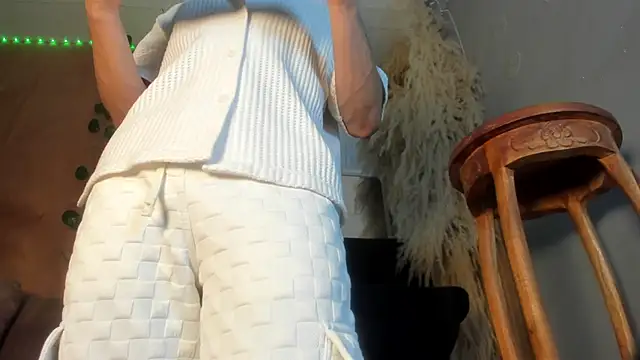 Snapshot of Jax_Thunder chatting on 02/11/26, 01:22 Jax Thunder online show from 02/11/26, 01:22