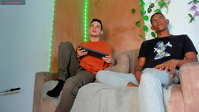 Snapshot of Jax_Thunder chatting on 02/17/26, 01:30 Jax Thunder online show from 02/17/26, 01:30