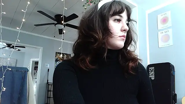 Trickylucy555 online show from 03/14/26, 05:19