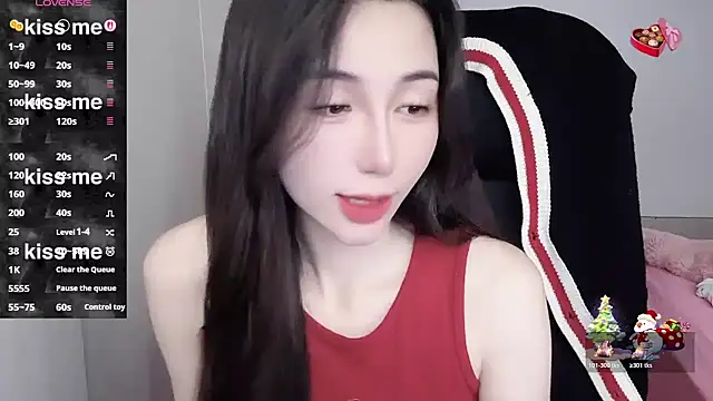 Snapshot of -Alicee- chatting on 11/13/25, 01:42 -Alicee- online show from 11/13/25, 01:42