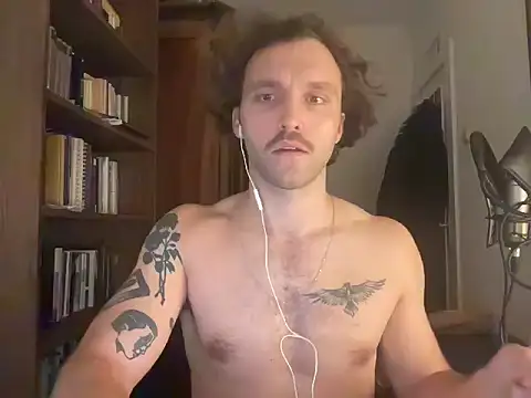 Snapshot of TattBoy666 chatting on 10/19/25, 01:19 TattBoy666 online show from 10/19/25, 01:19