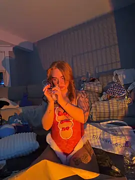 Ellieskyyee1 online show from 12/19/25, 09:39