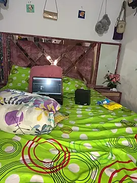 Snapshot of nadia__lulu chatting on 02/10/26, 01:54 nadia lulu online show from 02/10/26, 01:54