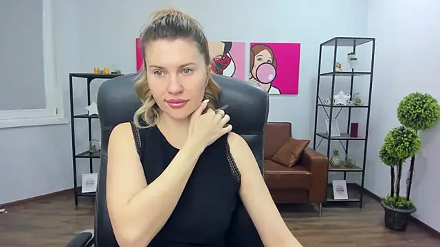 Snapshot of AryaAltkerer chatting on 02/03/26, 12:21 AryaAltkerer online show from 02/03/26, 12:21