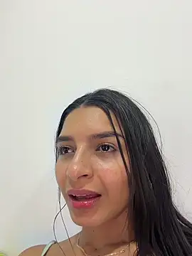 Snapshot of violeta365 chatting on 06/17/26, 01:05 violeta365 online show from 06/17/26, 01:05