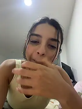 Snapshot of violeta365 chatting on 05/08/26, 11:19 violeta365 online show from 05/08/26, 11:19