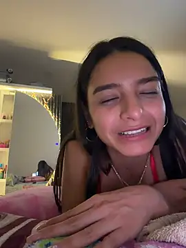 Snapshot of violeta365 chatting on 07/01/26, 01:28 violeta365 online show from 07/01/26, 01:28