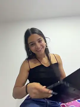Snapshot of violeta365 chatting on 06/10/26, 02:51 violeta365 online show from 06/10/26, 02:51
