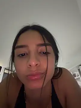 Snapshot of violeta365 chatting on 06/11/26, 03:09 violeta365 online show from 06/11/26, 03:09