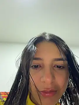 Snapshot of violeta365 chatting on 06/18/26, 04:00 violeta365 online show from 06/18/26, 04:00