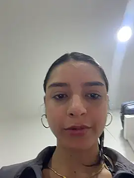 Snapshot of violeta365 chatting on 06/26/26, 05:08 violeta365 online show from 06/26/26, 05:08