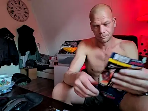 Kinky Play1 online show from 06/09/26, 07:37