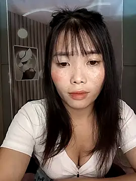 Fish yellow online show from 11/09/25, 03:54