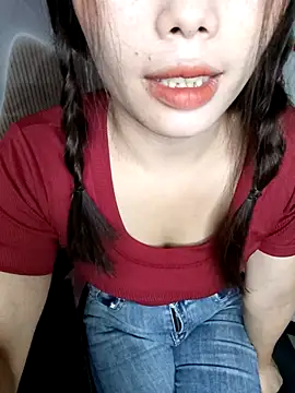 Fish yellow online show from 11/18/25, 01:10