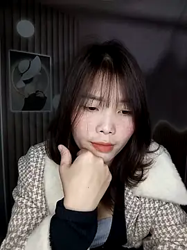 Fish yellow online show from 12/04/25, 01:32