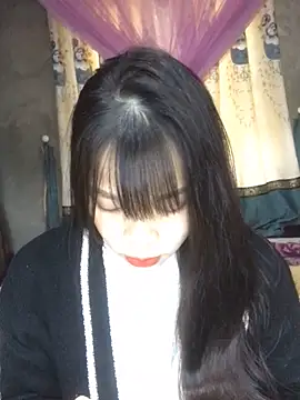 Duck dona online show from 12/04/25, 04:11