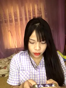 Duck dona online show from 11/17/25, 02:37