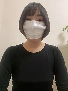 Snapshot of Yurika_oO chatting on 10/27/25, 11:22 Yurika oO online show from 10/27/25, 11:22