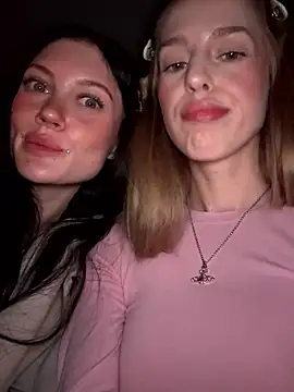 kira mia online show from 01/14/26, 04:21