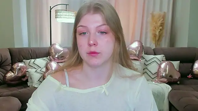 Stella Light online show from 03/24/26, 04:23