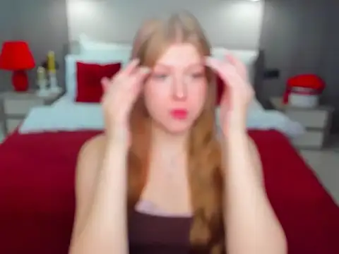 Stella Light online show from 11/11/25, 11:38