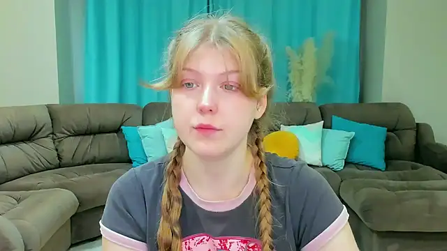 Stella Light online show from 11/18/25, 04:27