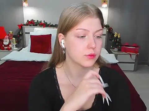 Stella Light online show from 12/15/25, 12:00