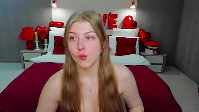 Stella Light online show from 02/13/26, 08:20