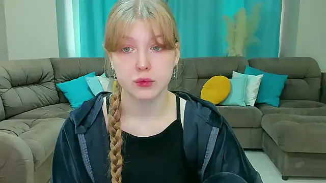 Stella Light online show from 11/06/25, 11:14