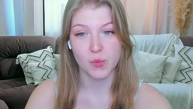 Stella Light online show from 04/06/26, 06:03