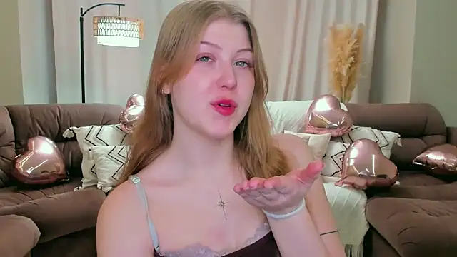 Stella Light online show from 02/18/26, 04:21