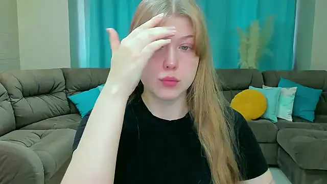 Stella Light online show from 11/03/25, 11:03