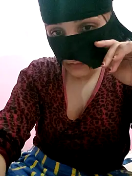 SandyAmr online show from 04/03/26, 02:12