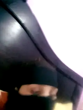 SandyAmr online show from 11/05/25, 07:33