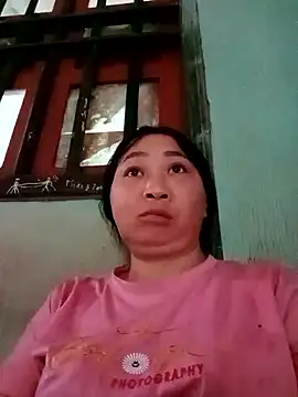 Snapshot of suka-bibi chatting on 11/17/25, 07:01 suka-bibi online show from 11/17/25, 07:01