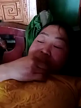 Snapshot of suka-bibi chatting on 12/16/25, 05:33 suka-bibi online show from 12/16/25, 05:33