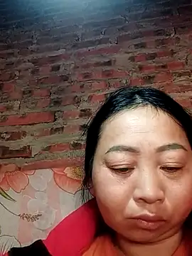 Snapshot of suka-bibi chatting on 11/23/25, 12:20 suka-bibi online show from 11/23/25, 12:20