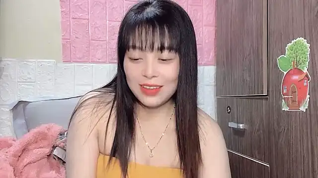 Butterfly kee online show from 11/26/25, 02:17